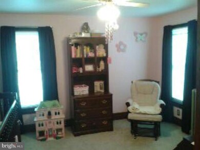 614 Arlington St, Tamaqua, PA 18252 - photo 3