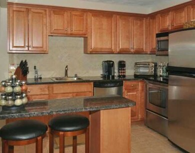 400 New River Rd unit 702, Manville, RI 02838 - photo 3