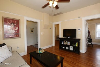 Living Room3