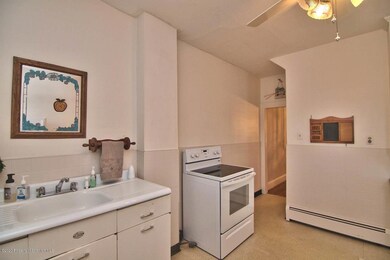 1704-1706 Farr St, Scranton, PA 18504 - photo 4