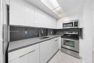 2301 NE 170th St unit 1, North Miami Beach, FL 33160 - photo 4