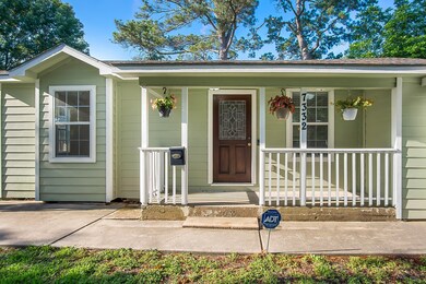 7332 Dixie Dr, Houston, TX 77087 - photo 2