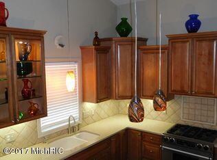 ISibsweqvhs9dg0000000000