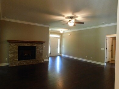 576 Creekside Dr, Gray, GA 31032 - photo 2