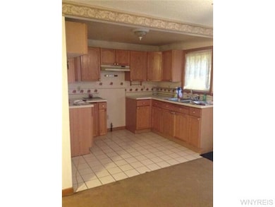 Kitchen. Bright kitchen opens up to the Living Roo
