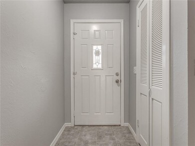 5905 N Meridian Place, Oklahoma City, OK 73122 - photo 3