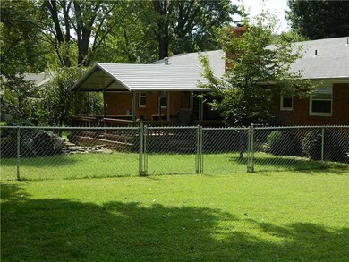 117 S Summit St, Prairie Grove, AR 72753 - photo 4