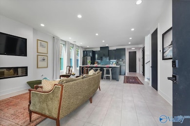 1109 Rison Ave NE, Huntsville, AL 35801 - photo 5