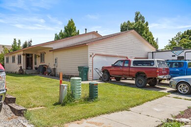 13797NLaurenLoop-3