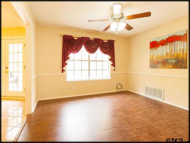 8242 8242 Purdue Dr, Tyler, TX 75703 - photo 7