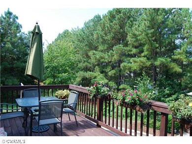 Patio/Deck - Having an end unit allows for lots of