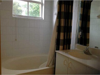 10941 NW 43rd Ln, Doral, FL 33178 - photo 7