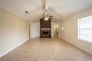 11918 Kirkholm Dr, Houston, TX 77089 - photo 5