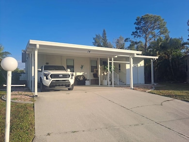 701 Aqui Esta Dr unit 14, Punta Gorda, FL 33950 - photo 5