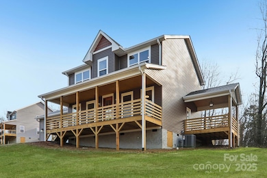 119 Lincoln Ridge Dr unit 1, Candler, NC 28715 - photo 3