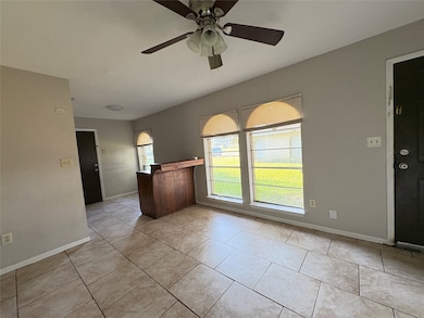 3021 Sycamore Ave unit 4, Bay City, TX 77414 - photo 2