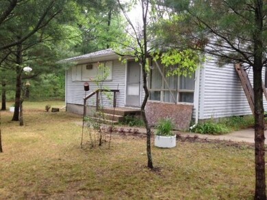8404 Bryan, Idlewild, MI 49642 - photo 4