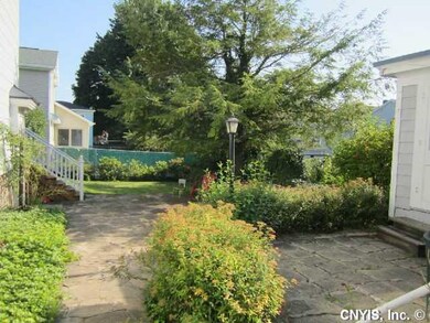 Yard/Garden