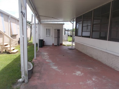 336 Lisa St, Lakeland, FL 33815 - photo 4