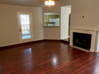 242 Mountainview Dr, Hurst, TX 76054 - photo 5