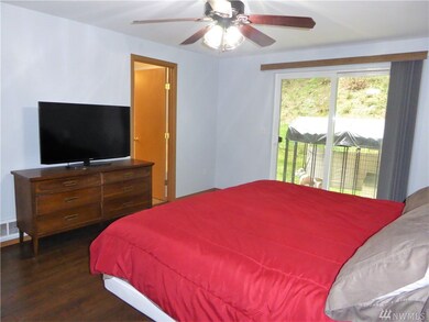 16225 Bald Hill Rd SE, Yelm, WA 98597 - photo 7