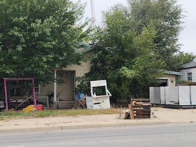 1213 N Duncan St, Pampa, TX 79065 - photo 3