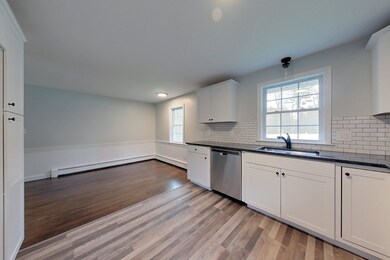 125 Brookline St, Pepperell, MA 01463 - photo 4