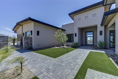 003_Courtyard II