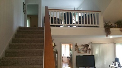 617 Fisher St, Frankfort, IN 46041 - photo 5