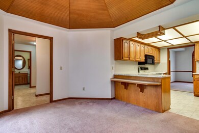 509 N Yosemite-12