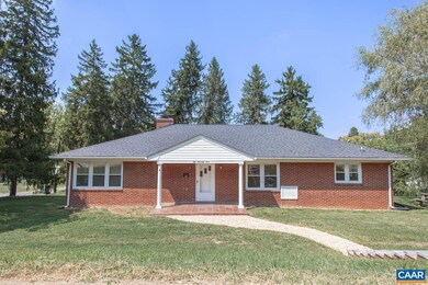 1075 Lyndhurst Rd, Waynesboro, VA 22980 - photo 2