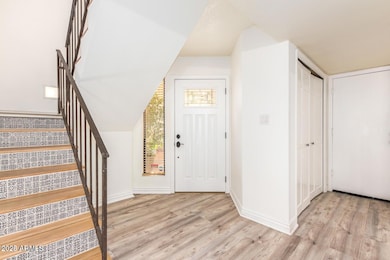 2174 E Aspen Dr, Tempe, AZ 85282 - photo 4