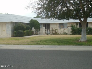 10825 W Cameo Dr, Sun City, AZ 85351 - photo 2