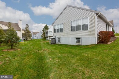 1814 Red Fox Ln unit 364, Glen Mills, PA 19342 - photo 2