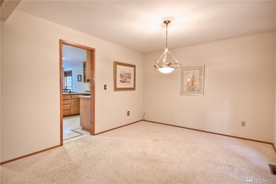 21007 Pioneer Way, Edmonds, WA 98026 - photo 7