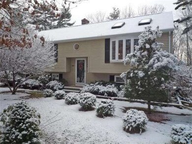 285 Albee Rd, Uxbridge, MA 01569 - photo 2