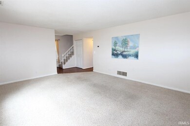 10272 Bourbon St, Newburgh, IN 47630 - photo 5