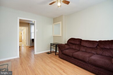 422 Minor St, Reading, PA 19602 - photo 3