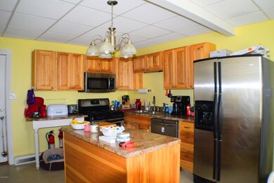 746 Mincemoyer Ln, Watsontown, PA 17777 - photo 2