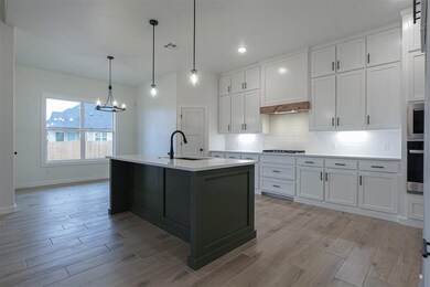 10712 Coeur Ct, Yukon, OK 73099 - photo 5