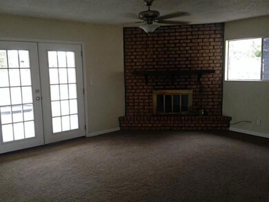 15352 Werling Ct, Horizon City, TX 79928 - photo 4