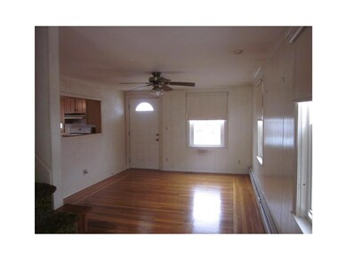 14 Hand St, Pawtucket, RI 02861 - photo 4