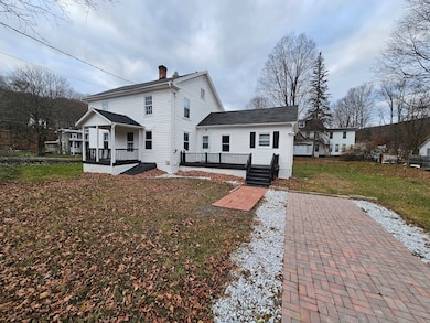 118 Meadow St, Winsted, CT 06098 - photo 3