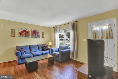 330 Walgrove Rd, Reisterstown, MD 21136 - photo 7