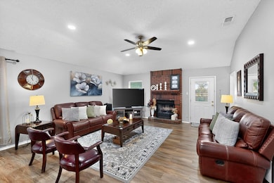 821 Parkwest Blvd, Saginaw, TX 76179 - photo 2