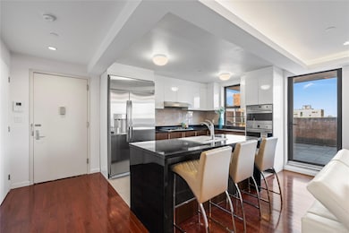 136-46 41st Ave unit 6A, Flushing, NY 11355 - photo 5