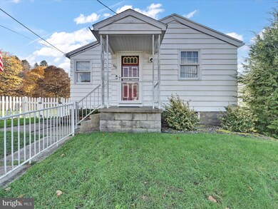 530 Willing St, Tamaqua, PA 18252 - photo 3