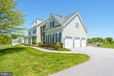 3915 Briar Knoll Cir, Phoenix, MD 21131 - photo 3