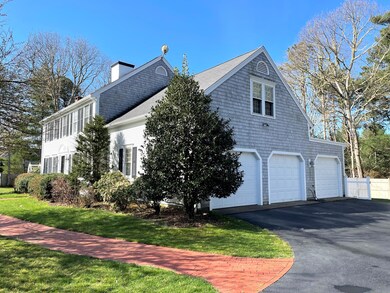 3 Car Garage