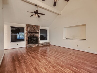 7614 Millbrae Ln, Houston, TX 77041 - photo 6